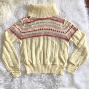Vintage late 70s/early 80s turtle neck sweater